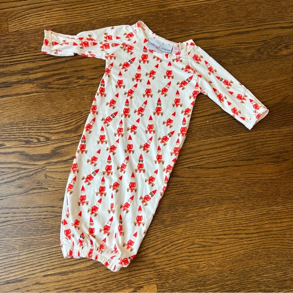 Little Louanne Cheeky Elf Baby Gown + Hat - Picture 2 of 5